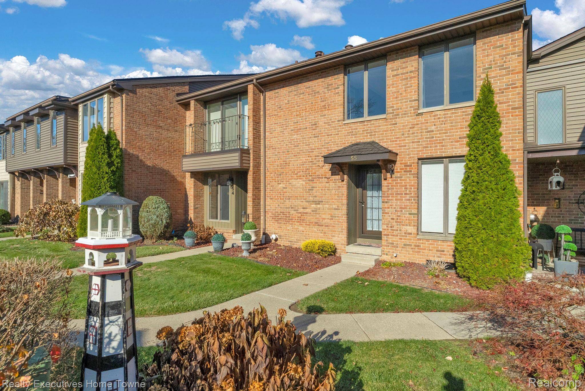 2500 River Apt 55 RD #55, Marysville, MI 48040