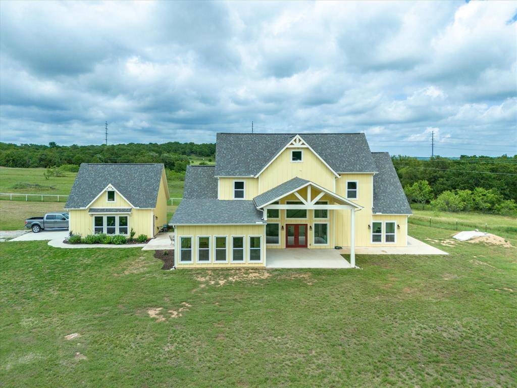 2025 County Road 1792, Sunset, TX 76270