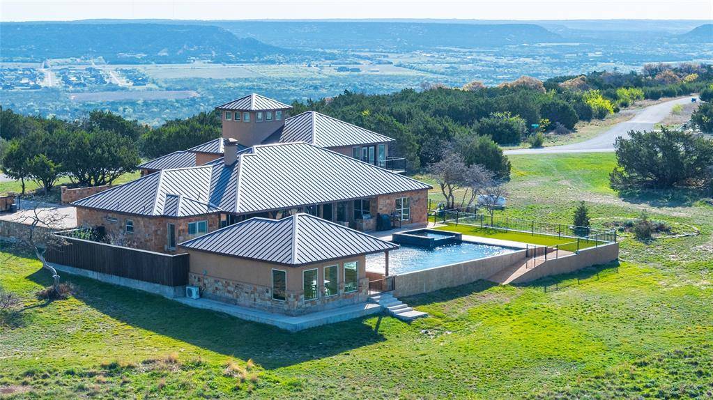 126 Phoenix Lane, Tuscola, TX 79562