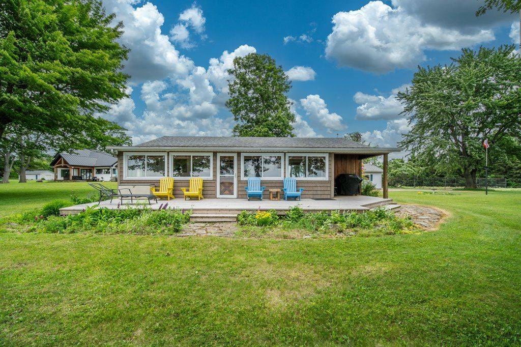 27 Berry LN, Frontenac Islands, ON K0H 2Y0