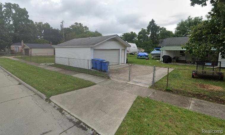Vacant Gertrude ST, Dearborn Heights, MI 48125