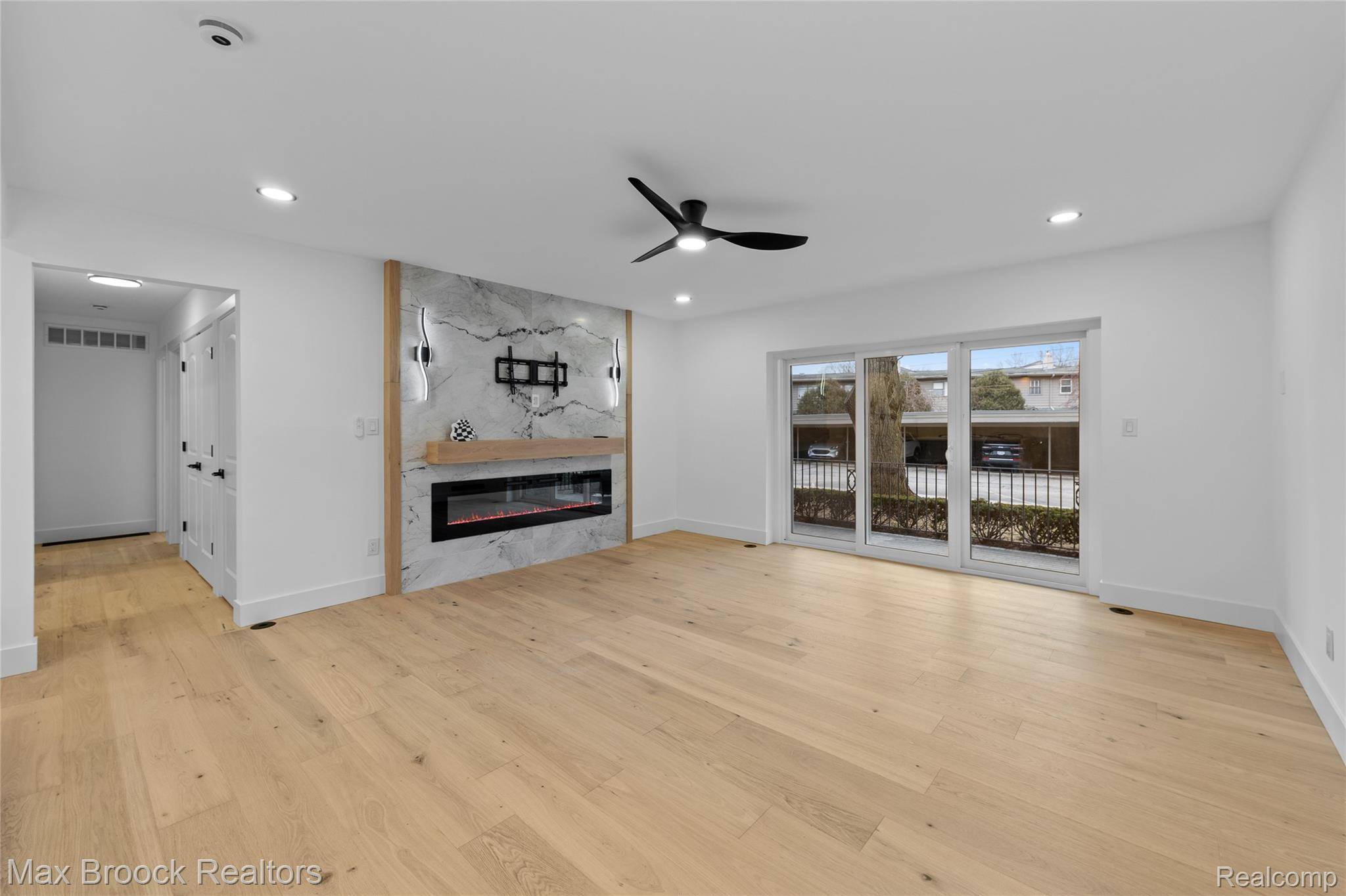 1111 N Old Woodward AVE #23, Birmingham, MI 48009