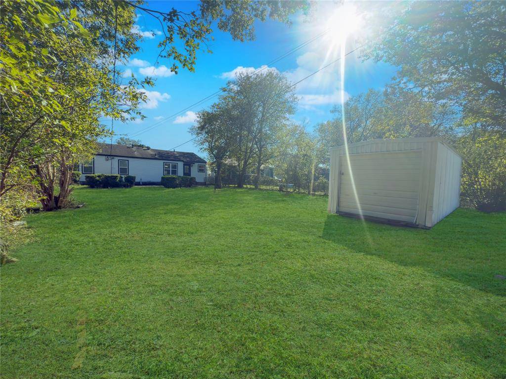 2431 Marfa Avenue, Dallas, TX 75216