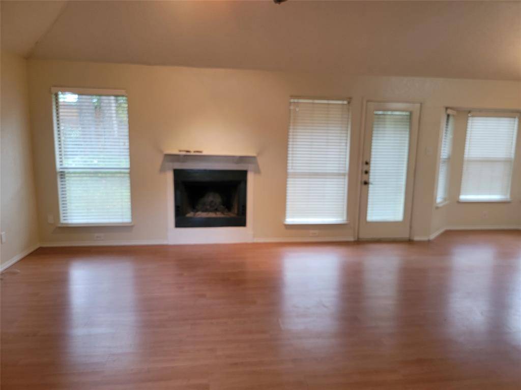 509 Baylor Drive, Arlington, TX 76010