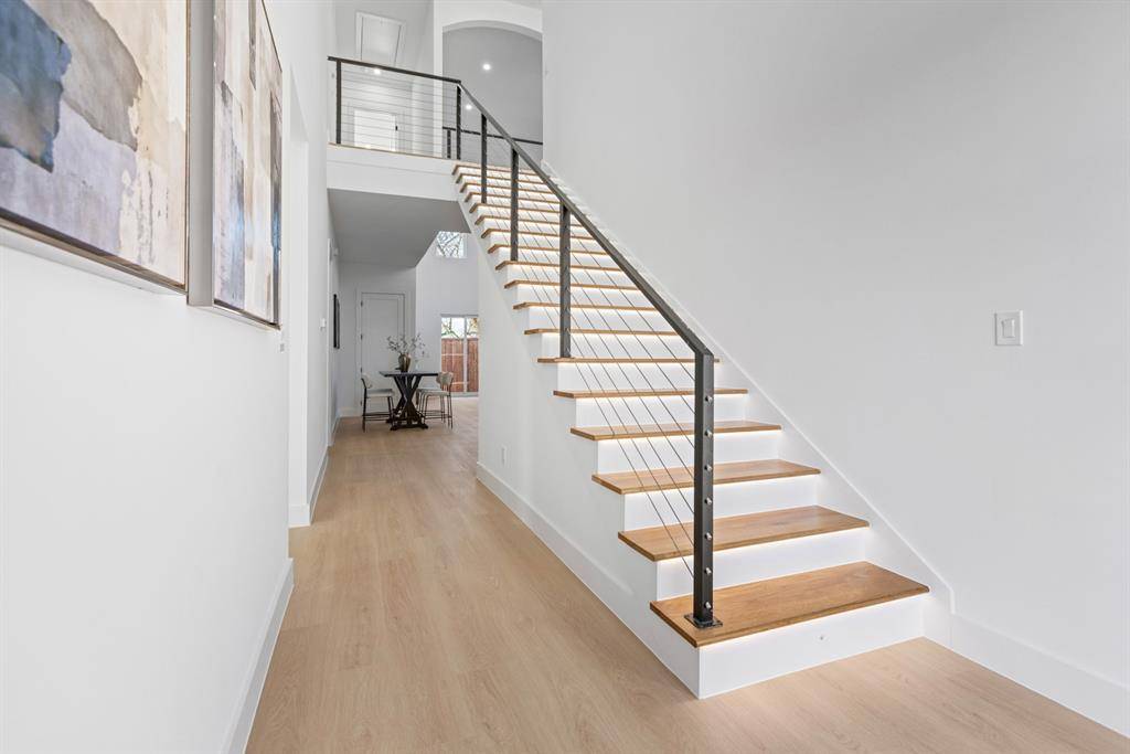 1967 Gallagher Street, Dallas, TX 75212