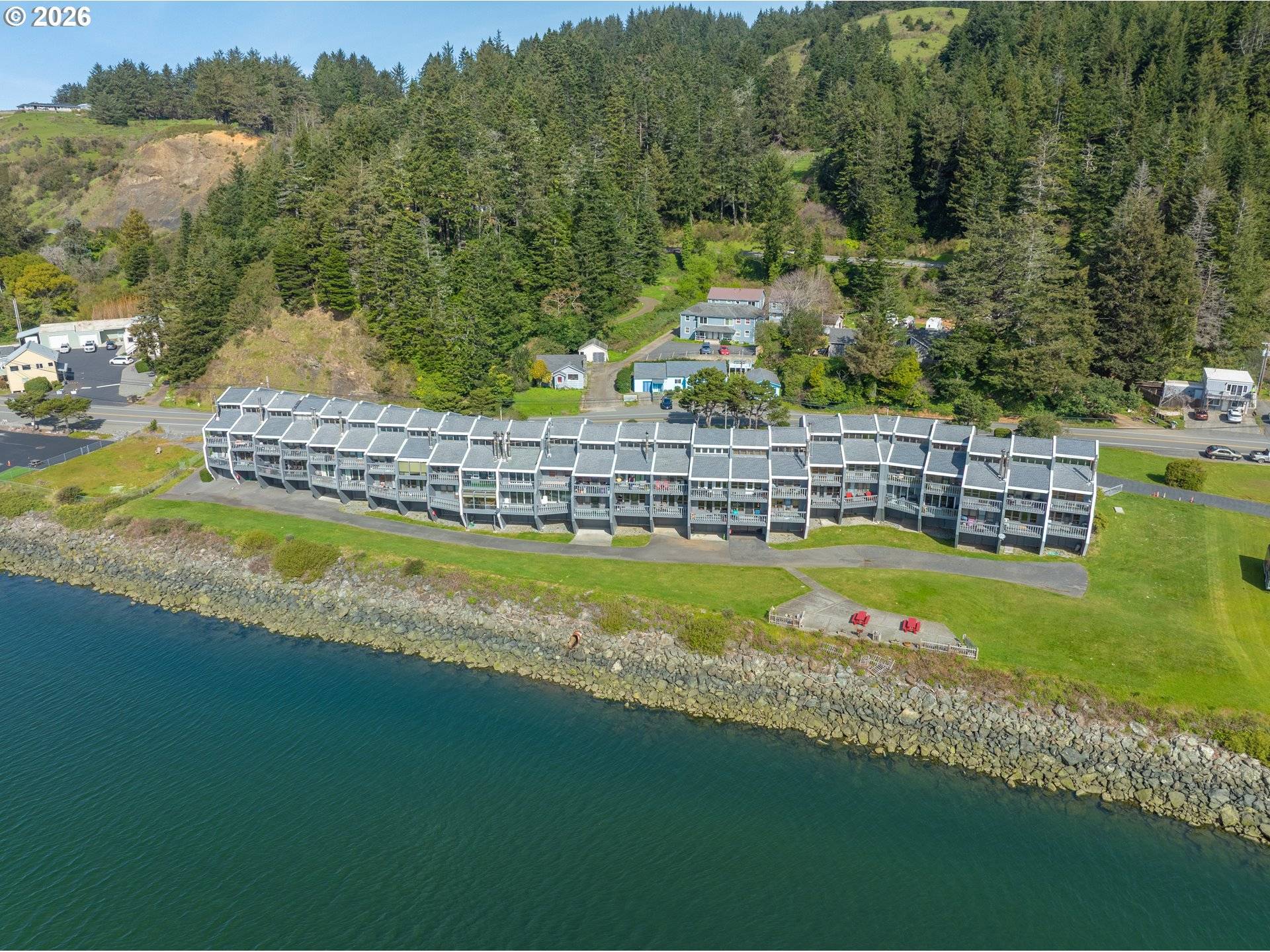 94304 WEDDERBURN LOOP #435, Gold Beach, OR 97444