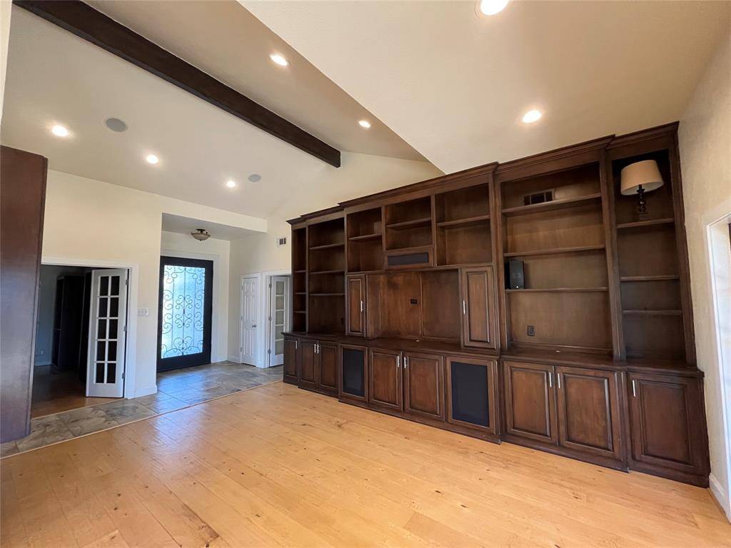 525 Bent Wood Lane, Southlake, TX 76092