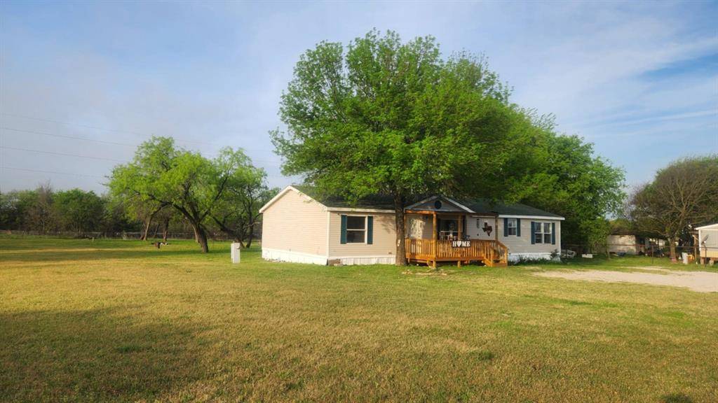 7241 S I-45 Road, Alma, TX 75119