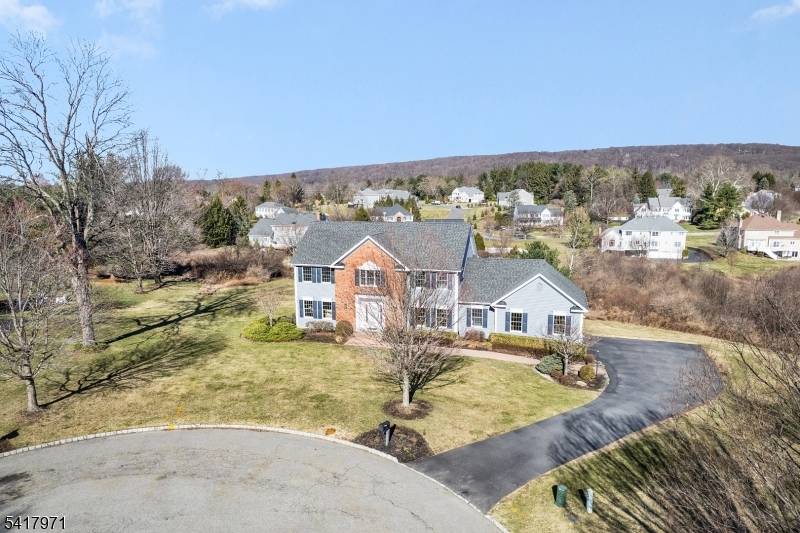 14 Cooper Rd, Mendham Twp., NJ 07945