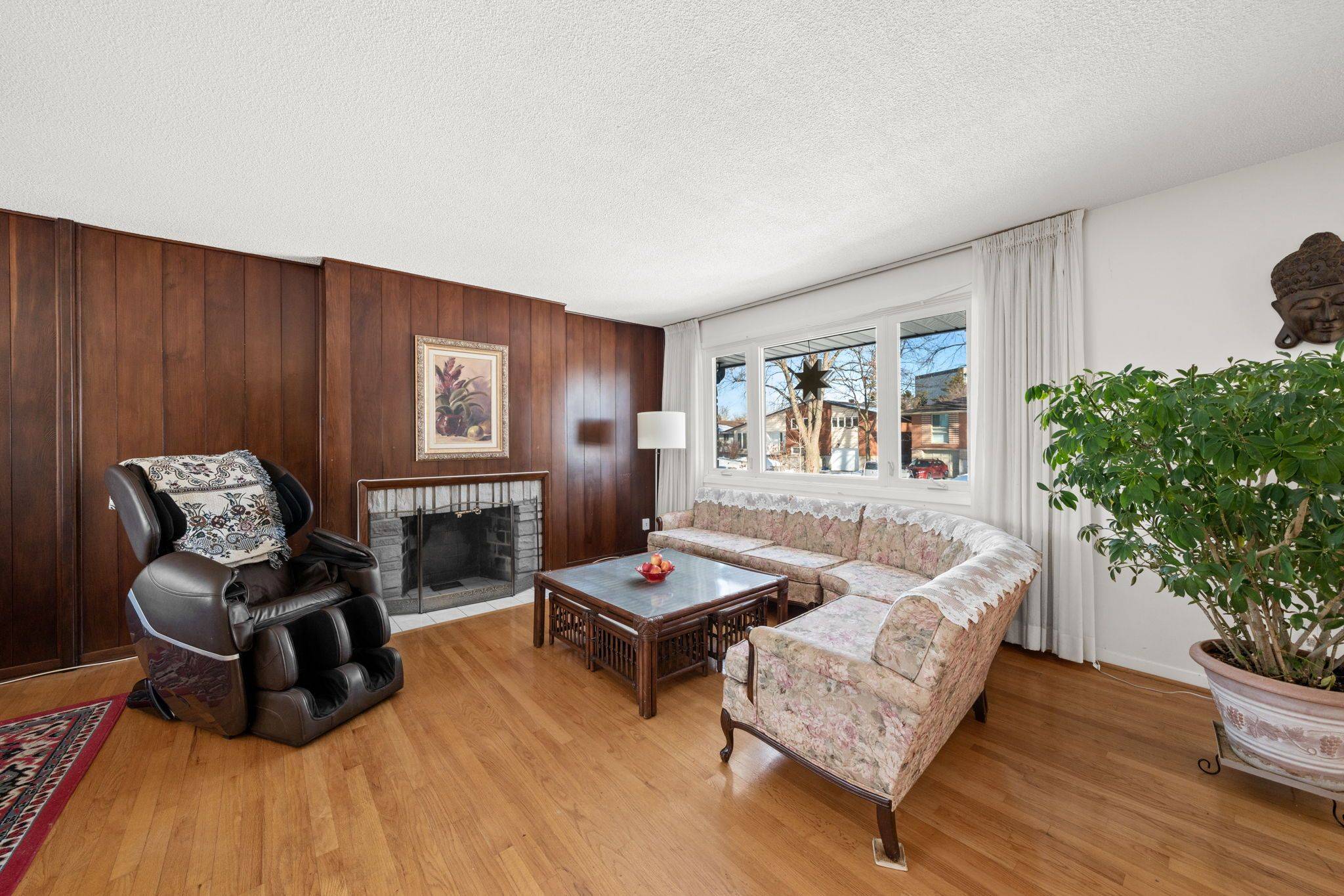 808 Nicholson AVE, Billings Bridge - Riverside Park And Area, ON K1V 6N5