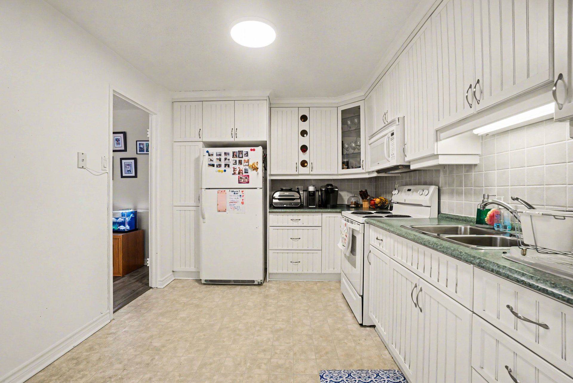 1485 Baseline RD W #509, Belair Park - Copeland Park And Area, ON K2C 3L8