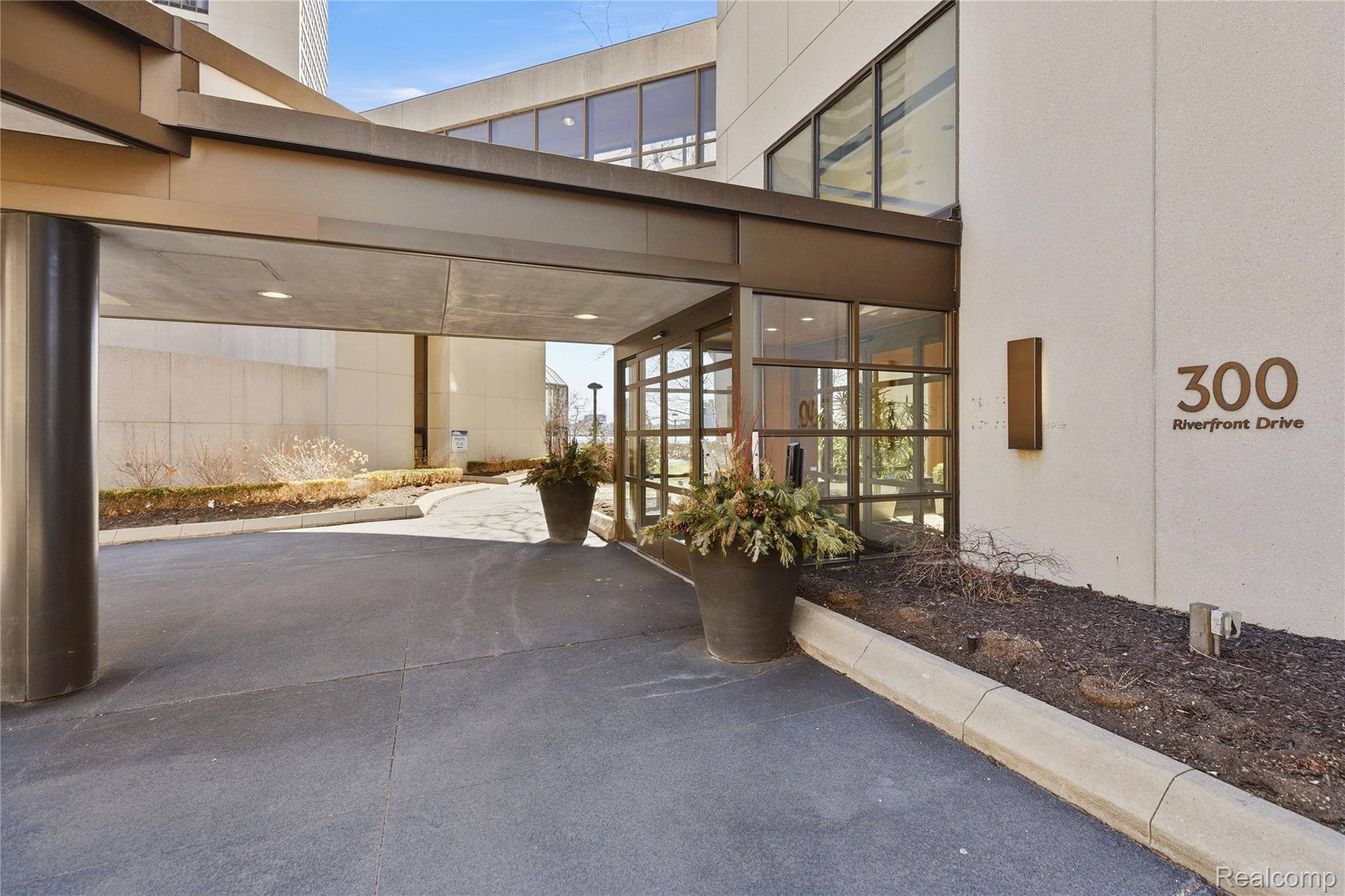 1001 W Jefferson AVE #18B, Detroit, MI 48226