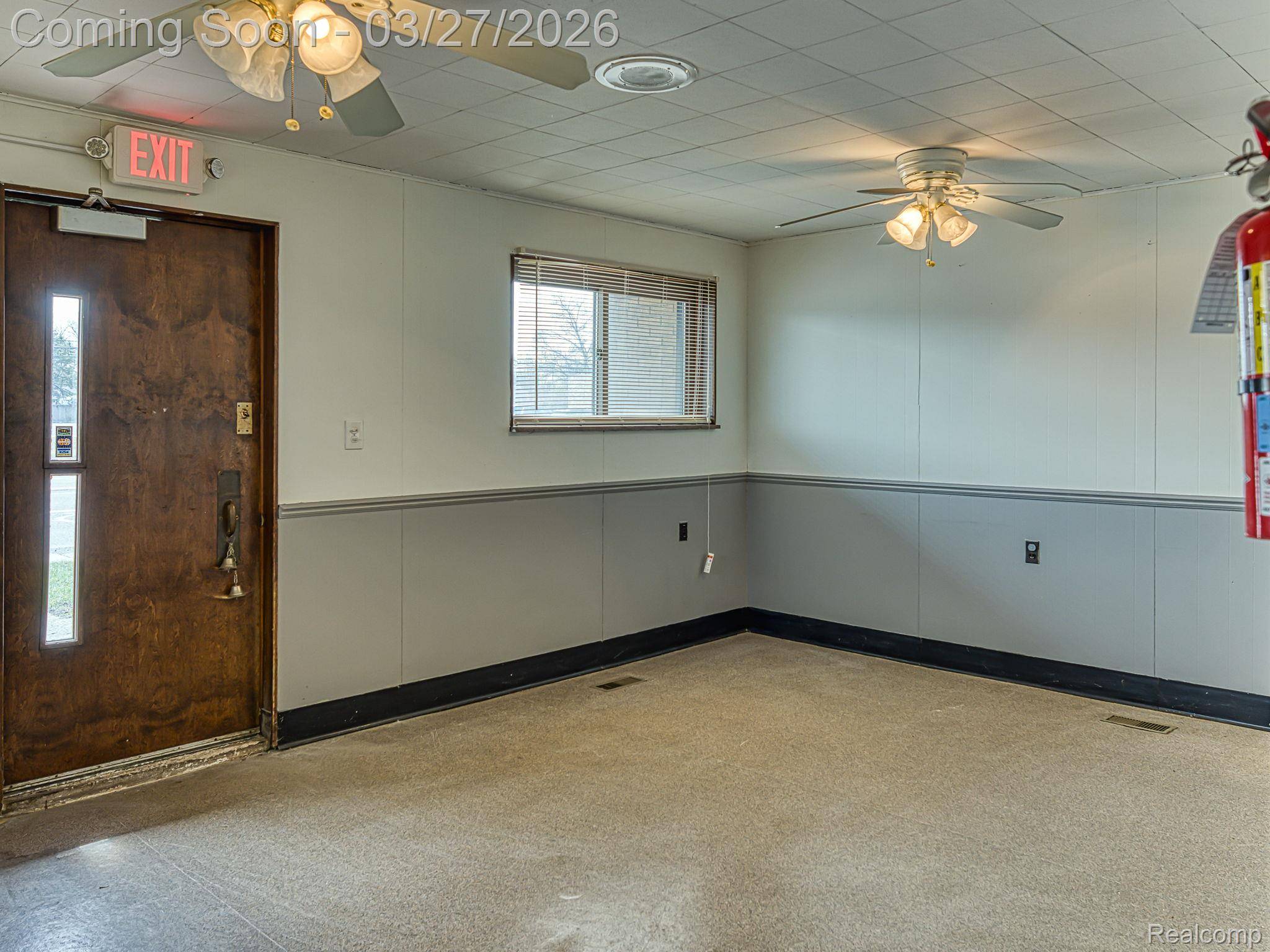 30750 Ford RD, Garden City, MI 48135