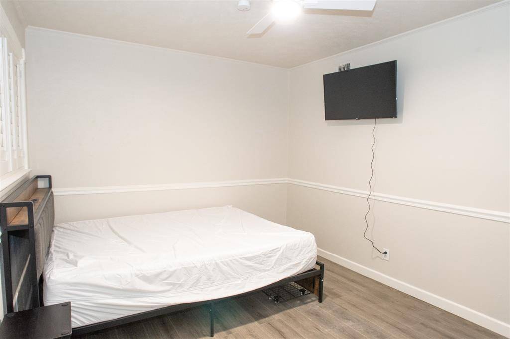 2129 Province, Dallas, TX 75228