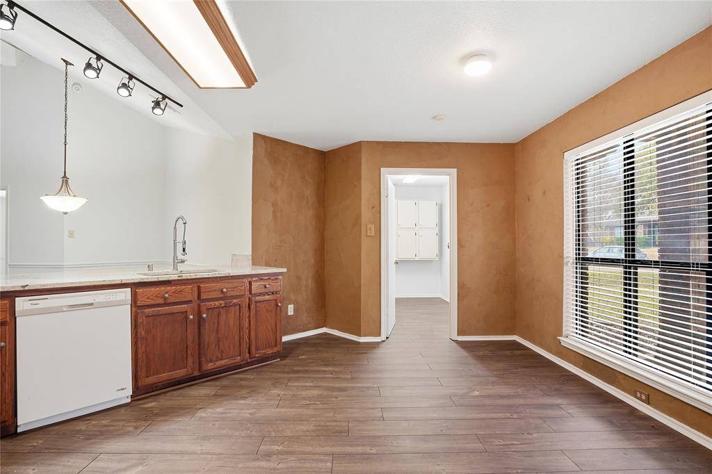 1004 Ledgemont Drive, Plano, TX 75025