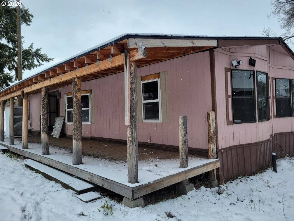 737 N 15TH AVE, Elgin, OR 97827