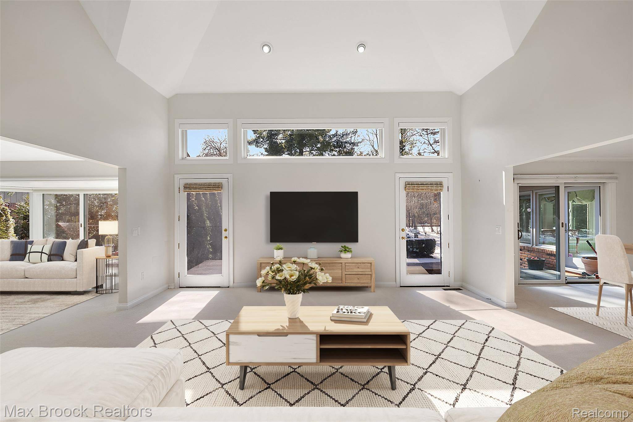 3673 York CT, Bloomfield Charter Township, MI 48301