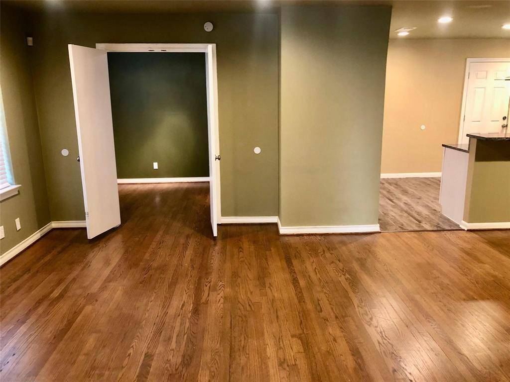 2425 Materhorn Drive, Dallas, TX 75228