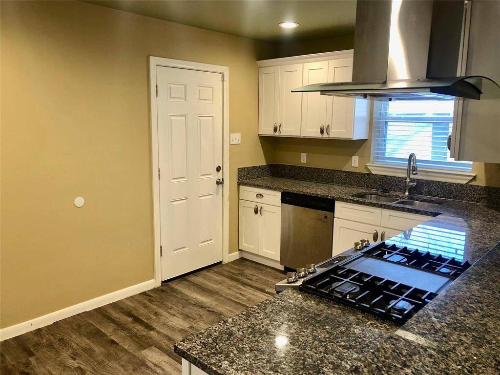 2425 Materhorn Drive, Dallas, TX 75228