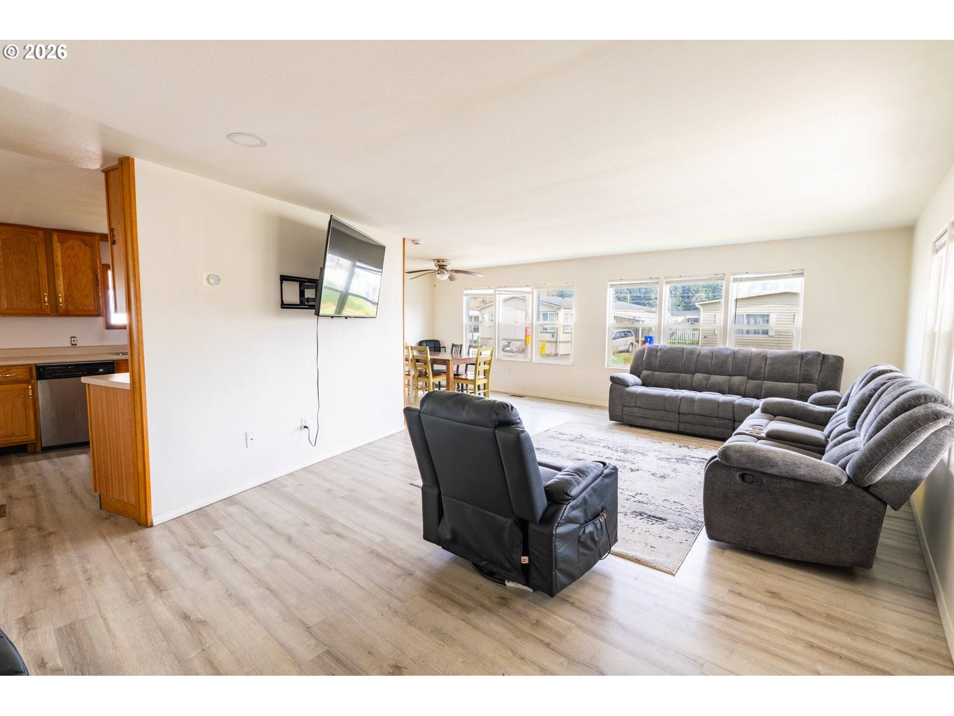 13900 SE HIGHWAY 212 #186, Clackamas, OR 97015