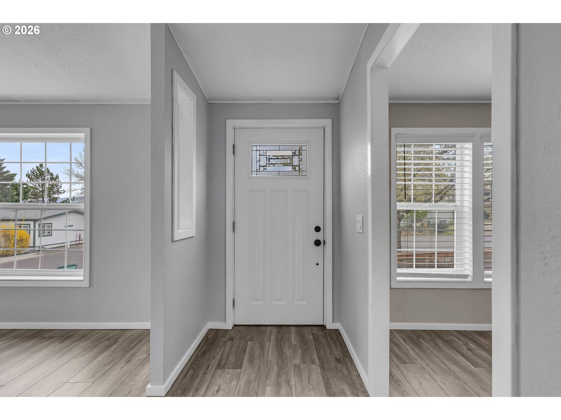 672 SW SUNSET WAY, Troutdale, OR 97060