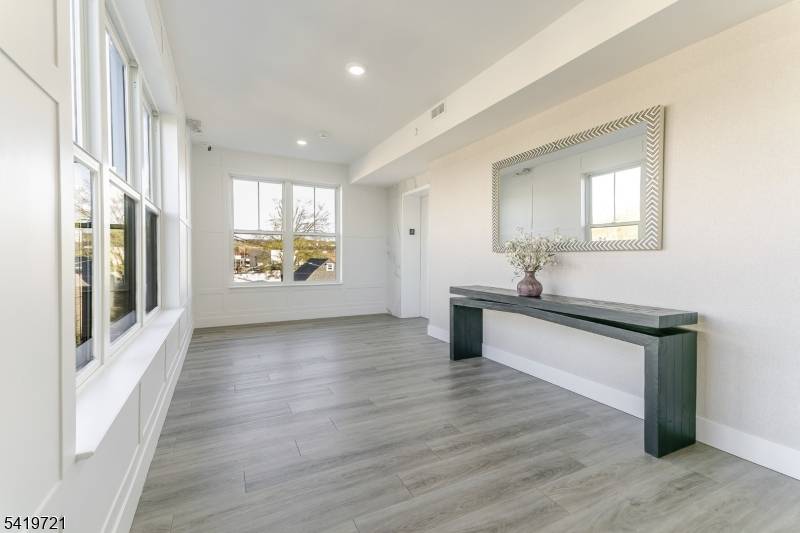 459 Bloomfield Ave #204, Caldwell Boro Twp., NJ 07006