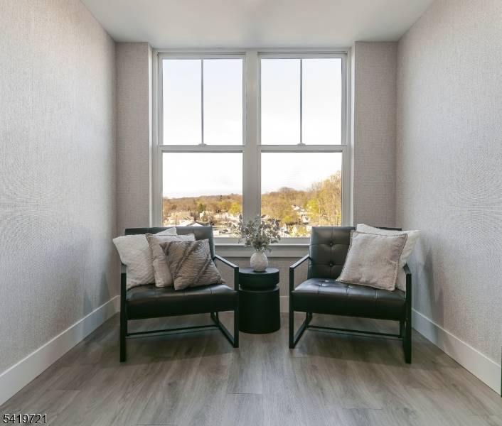 459 Bloomfield Ave #204, Caldwell Boro Twp., NJ 07006