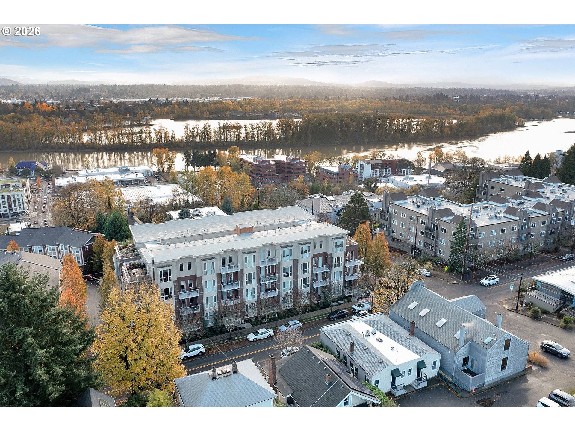 4280 S CORBETT AVE #102, Portland, OR 97239