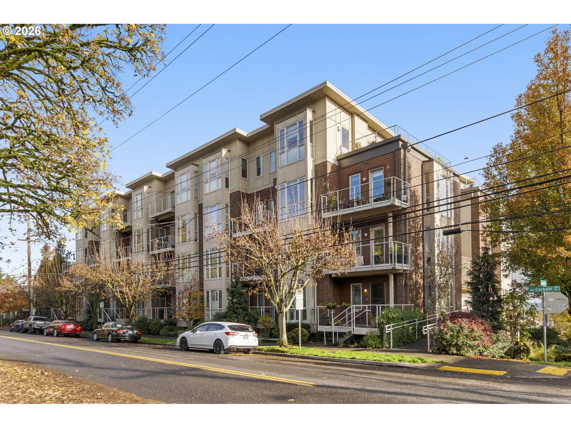 4280 S CORBETT AVE #102, Portland, OR 97239