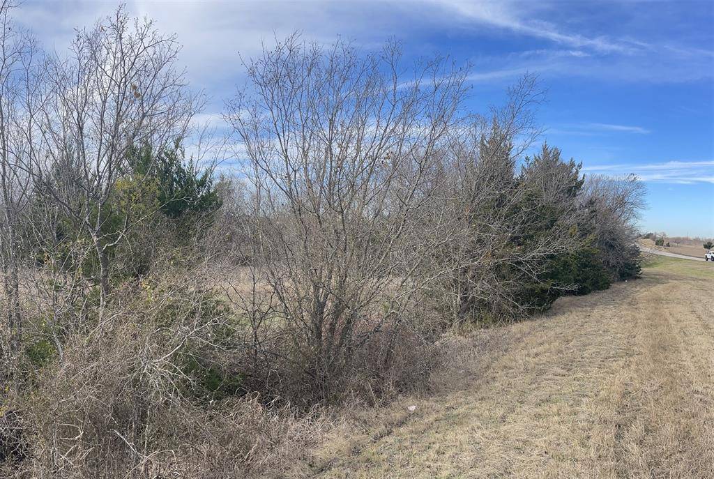 3765 FM 85, Ennis, TX 75119
