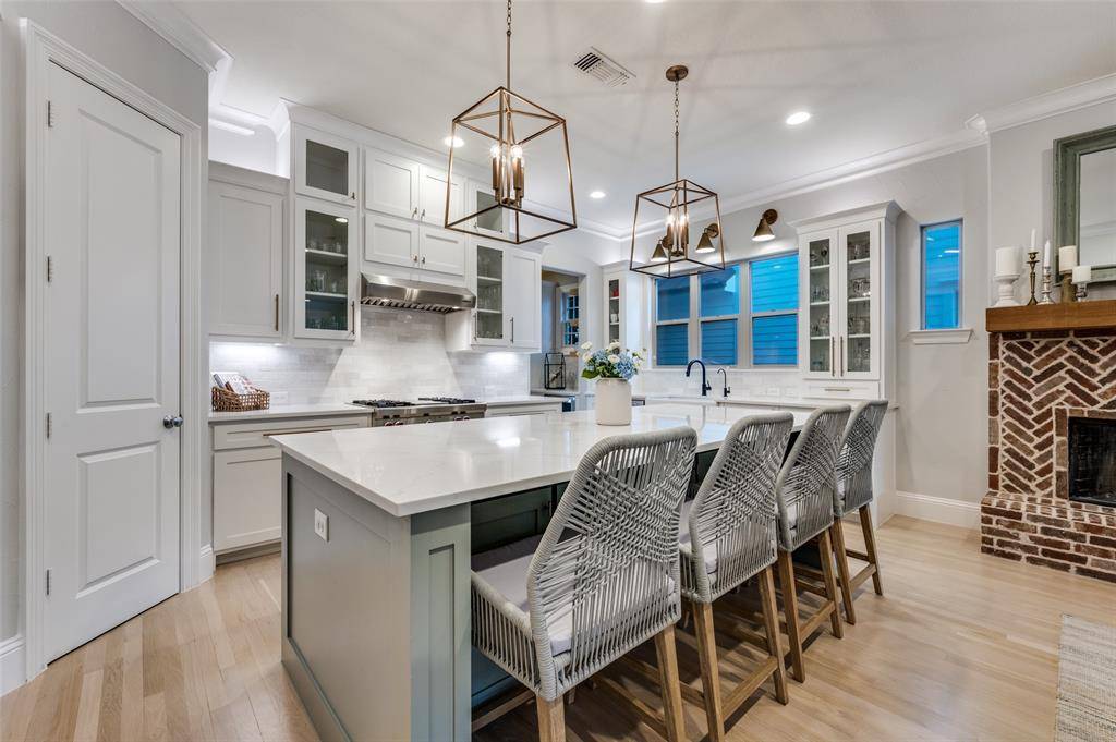 2305 STATE Boulevard, Mckinney, TX 75071