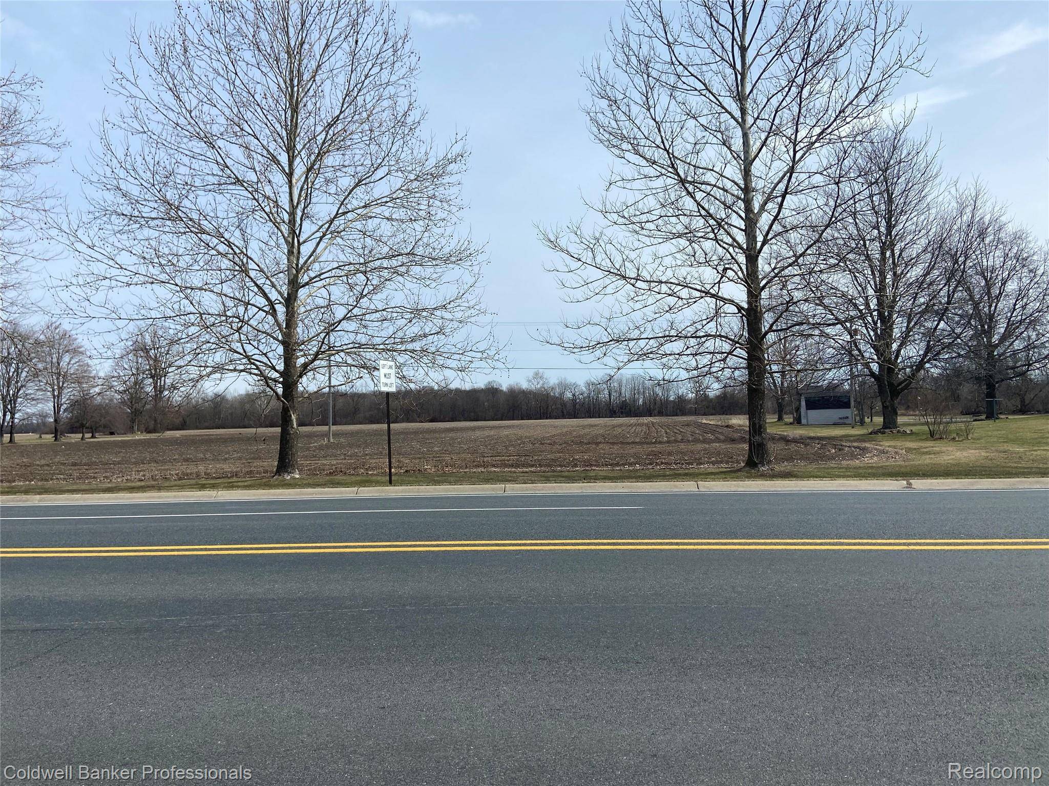 8705 Whittaker RD, Augusta Charter Township, MI 48197