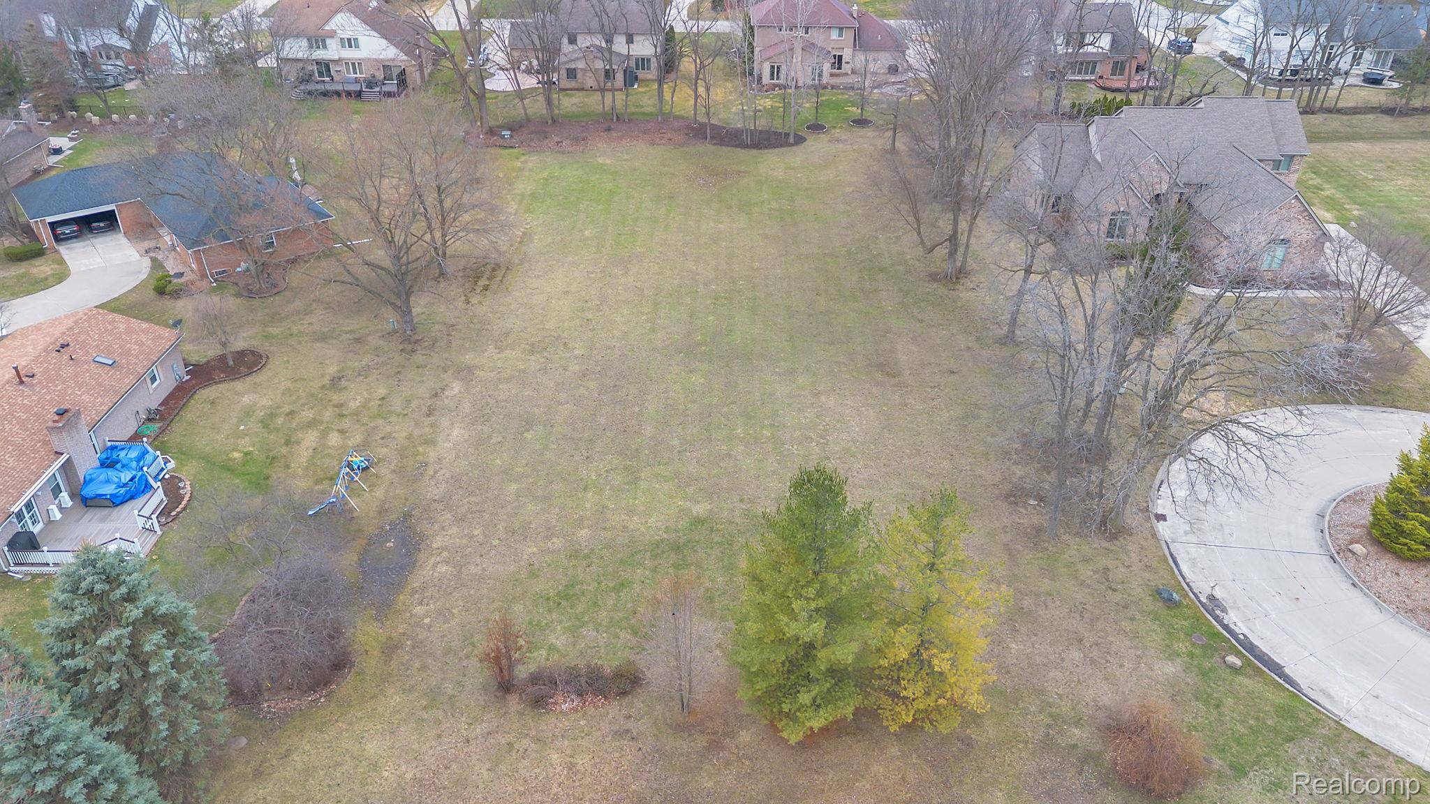 22335 Diamond CT, Farmington Hills, MI 48335