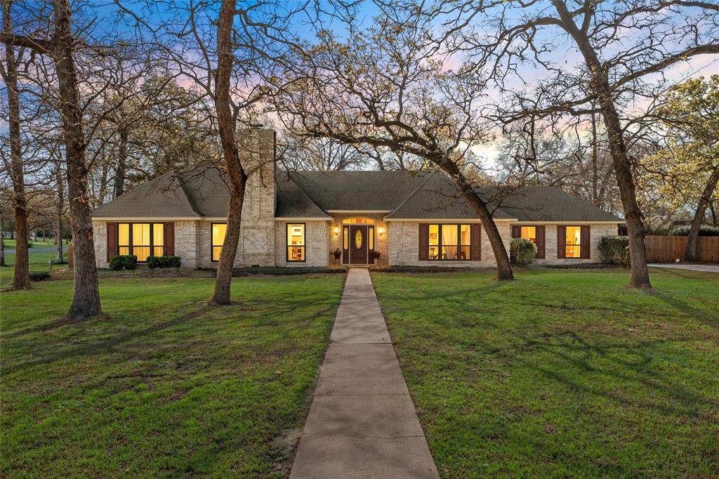 101 Private Road 1283, Fairfield, TX 75840