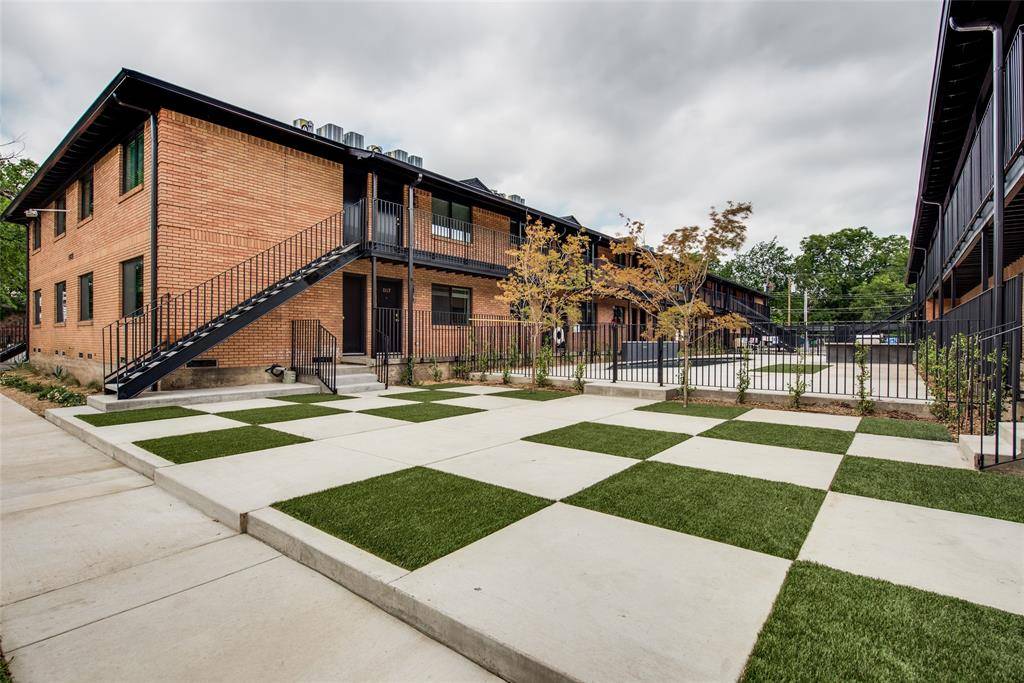 5103-5111 Live Oak Street, Dallas, TX 75206