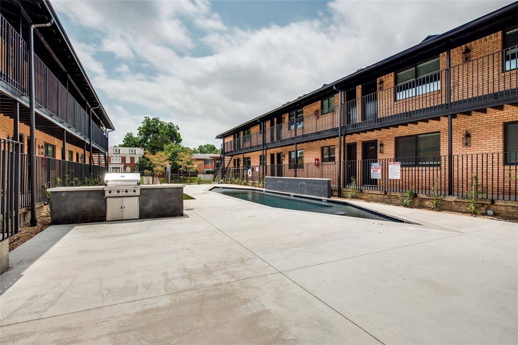 5103-5111 Live Oak Street, Dallas, TX 75206