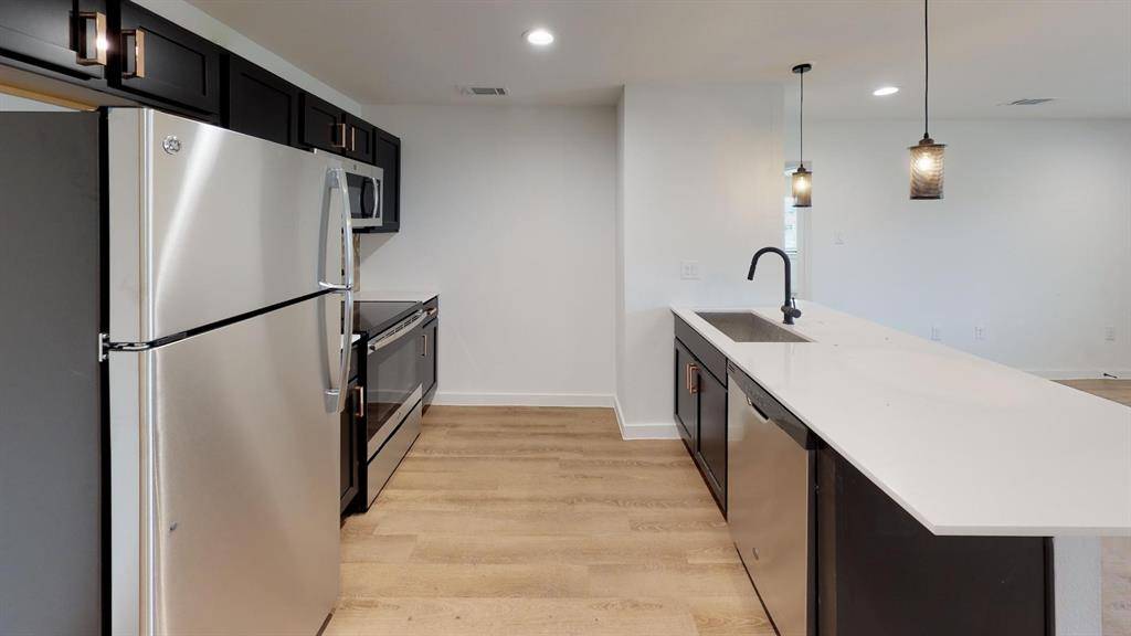 5103-5111 Live Oak Street, Dallas, TX 75206