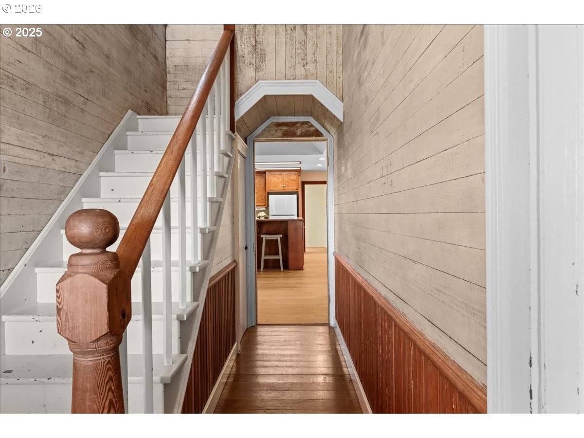 36175 S HIGHWAY 213, Molalla, OR 97038