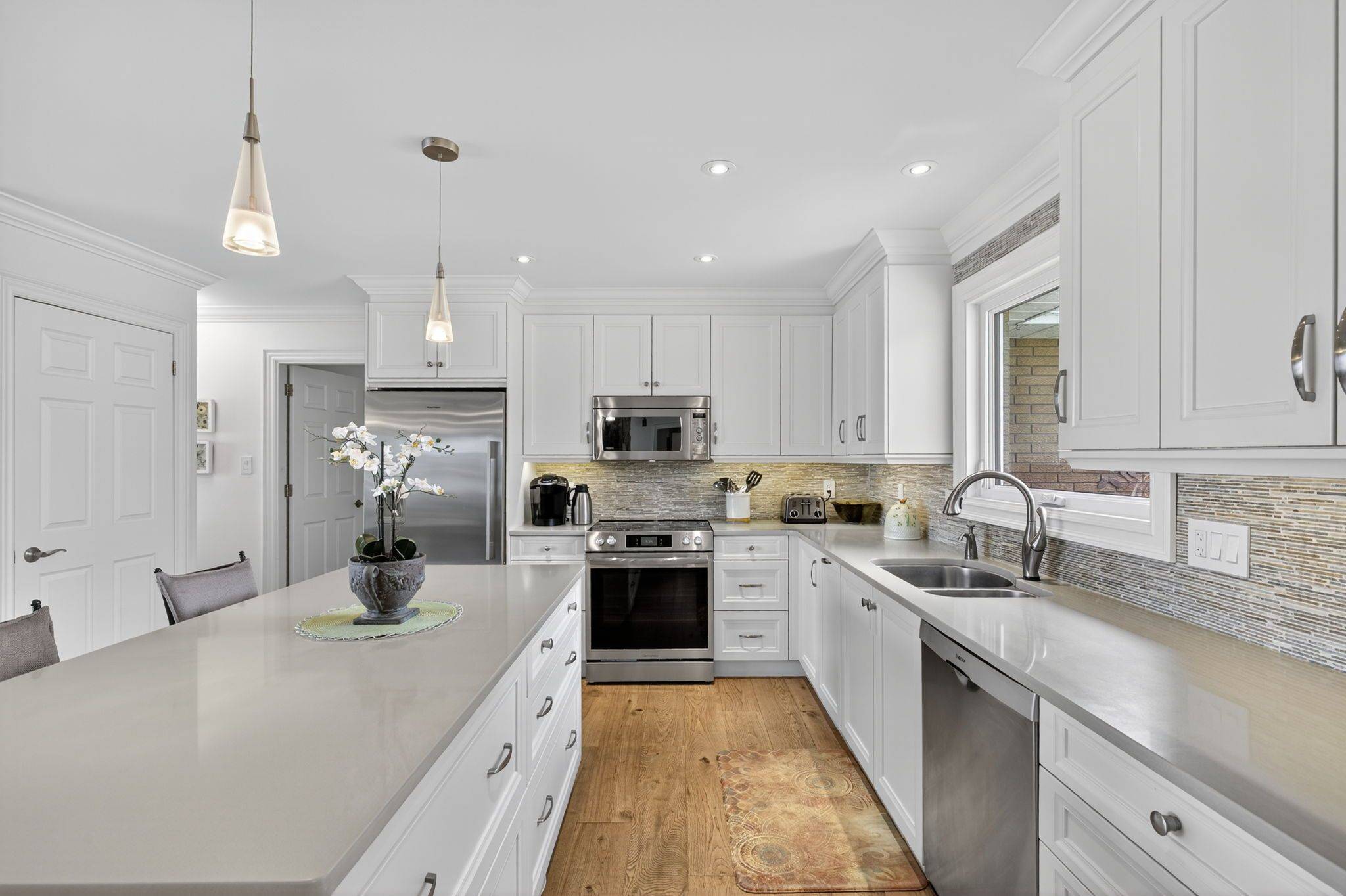 73 Parkside DR, Oro-medonte, ON L0L 1T0