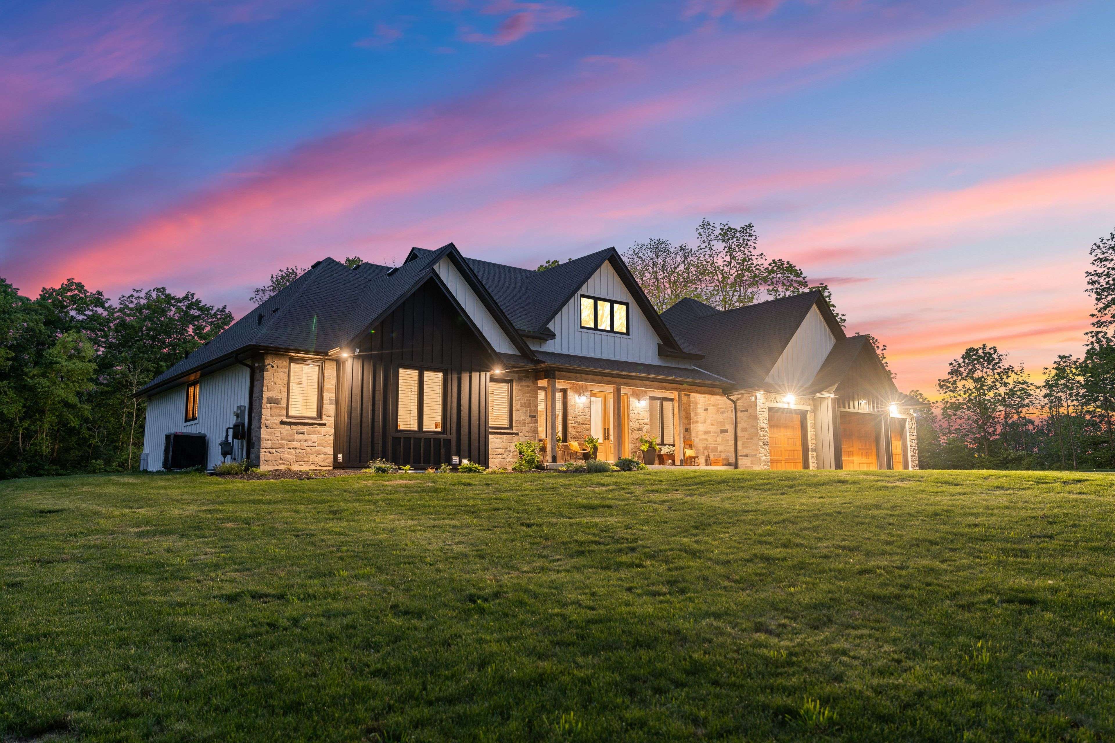 11 Cockshutt RD, Brant, ON N3T 5L6