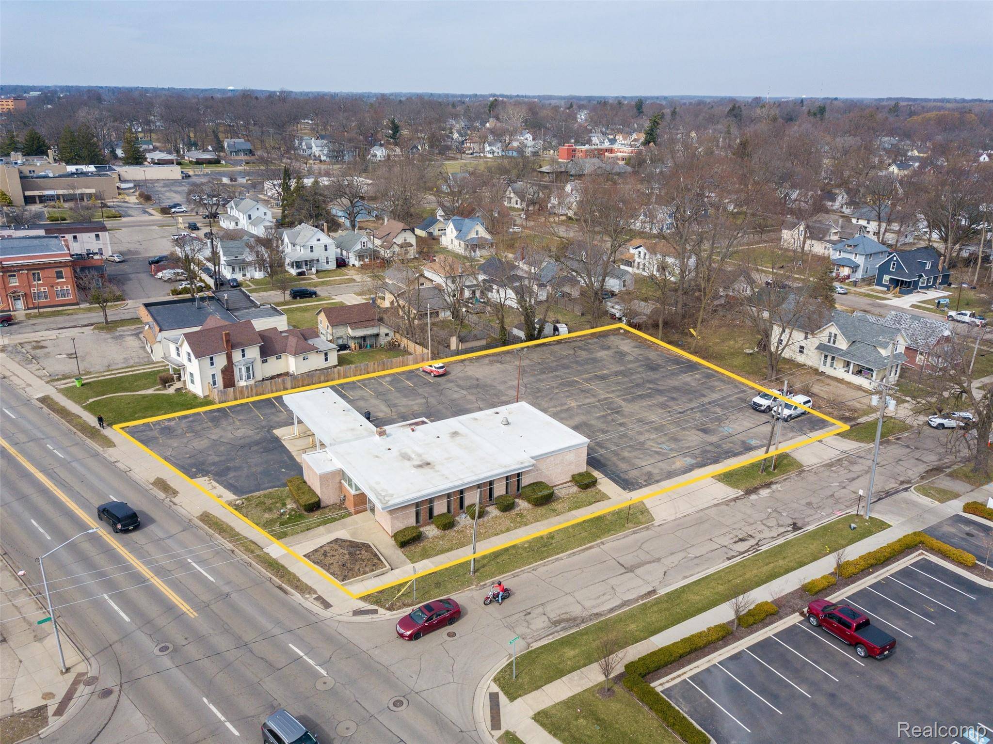 1712 E Michigan AVE, Jackson, MI 49202