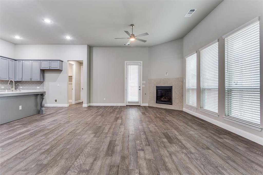 17620 Bottlebrush Drive, Dallas, TX 75252