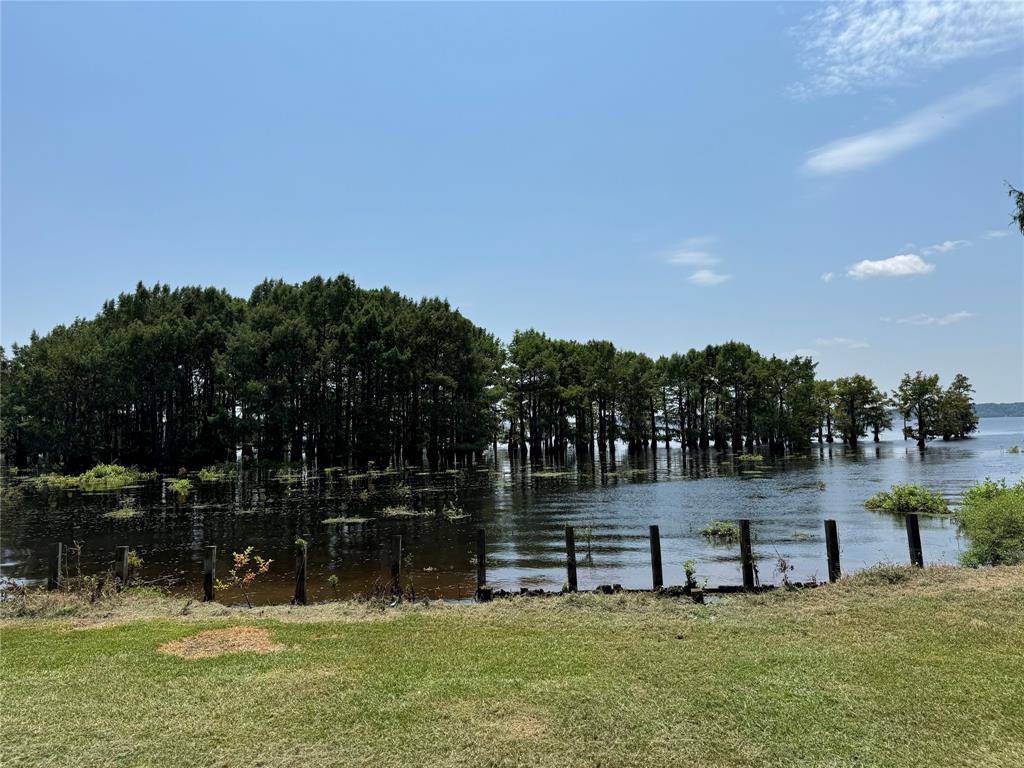 1214 CC Sandidge Road, Elm Grove, LA 71051