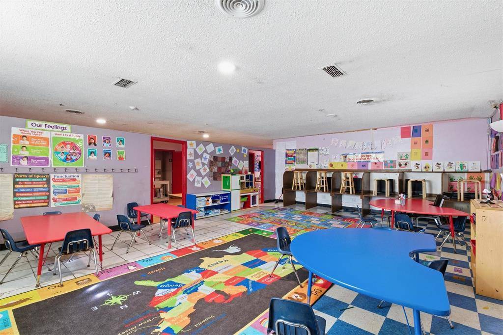 622 Freetown, Grand Prairie, TX 75051