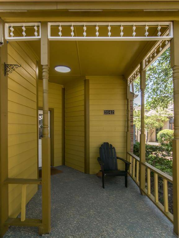 3142 Royal Gable Drive, Dallas, TX 75229