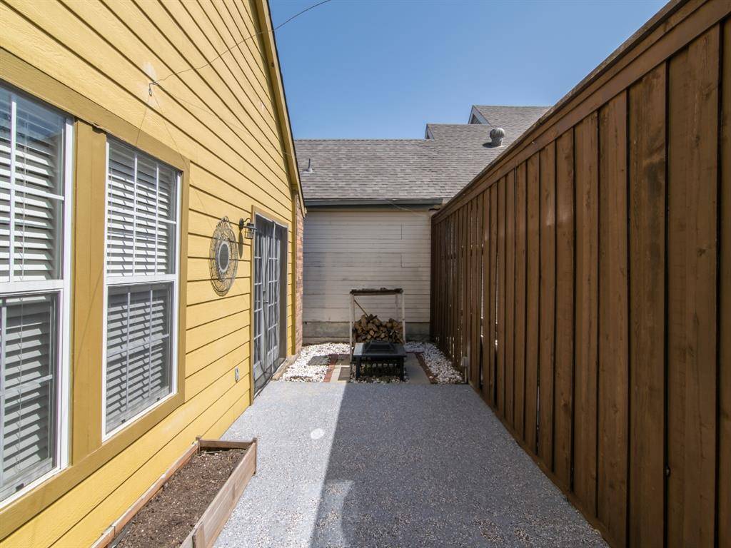 3142 Royal Gable Drive, Dallas, TX 75229