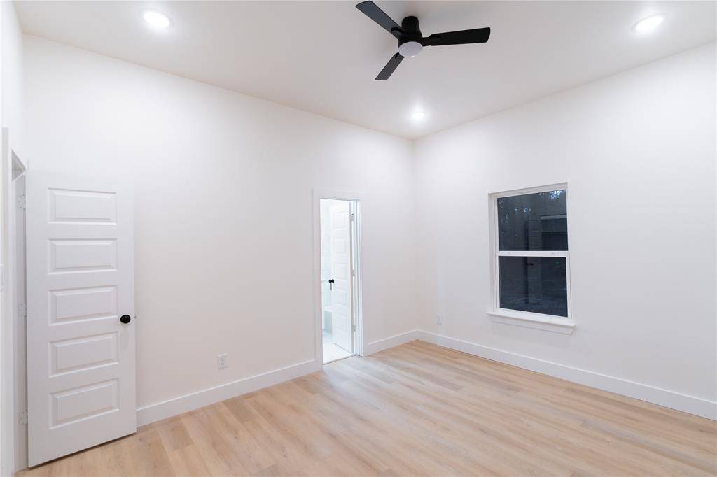 219 W Beachwood Loop, Trinidad, TX 75163
