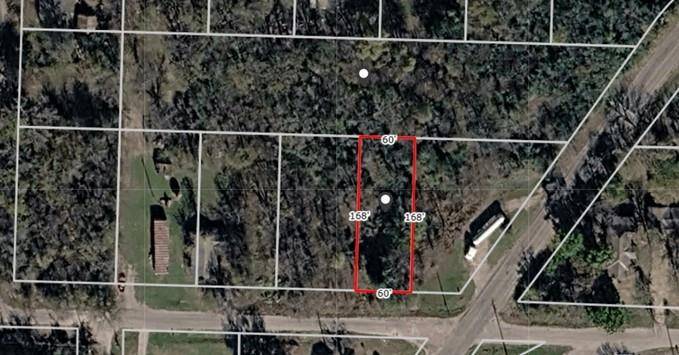 806 W Main Street, Ladonia, TX 75449