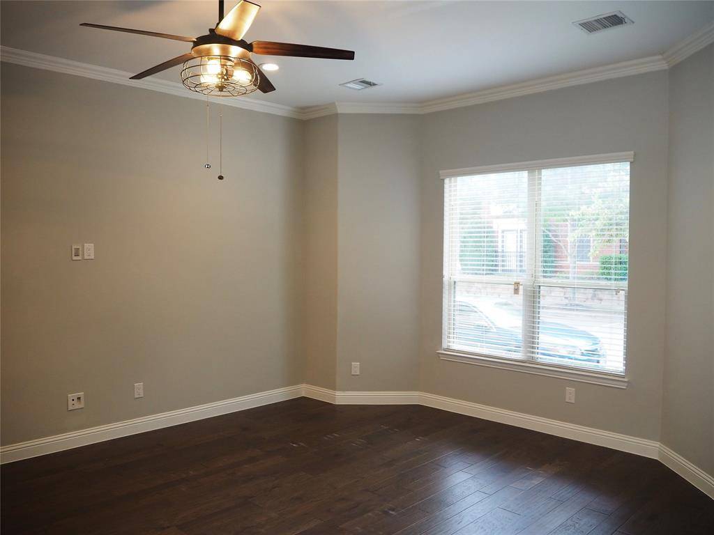 4129 Broadway Avenue, Flower Mound, TX 75028