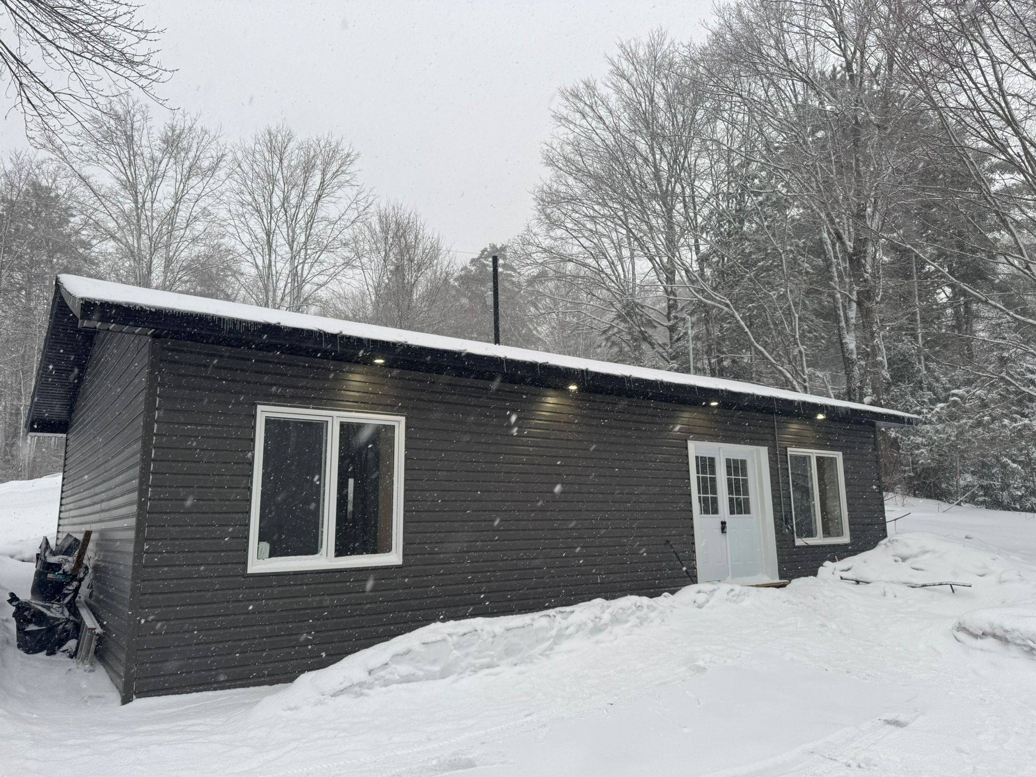 385 Gables RD, Machar, ON P0A 1X0